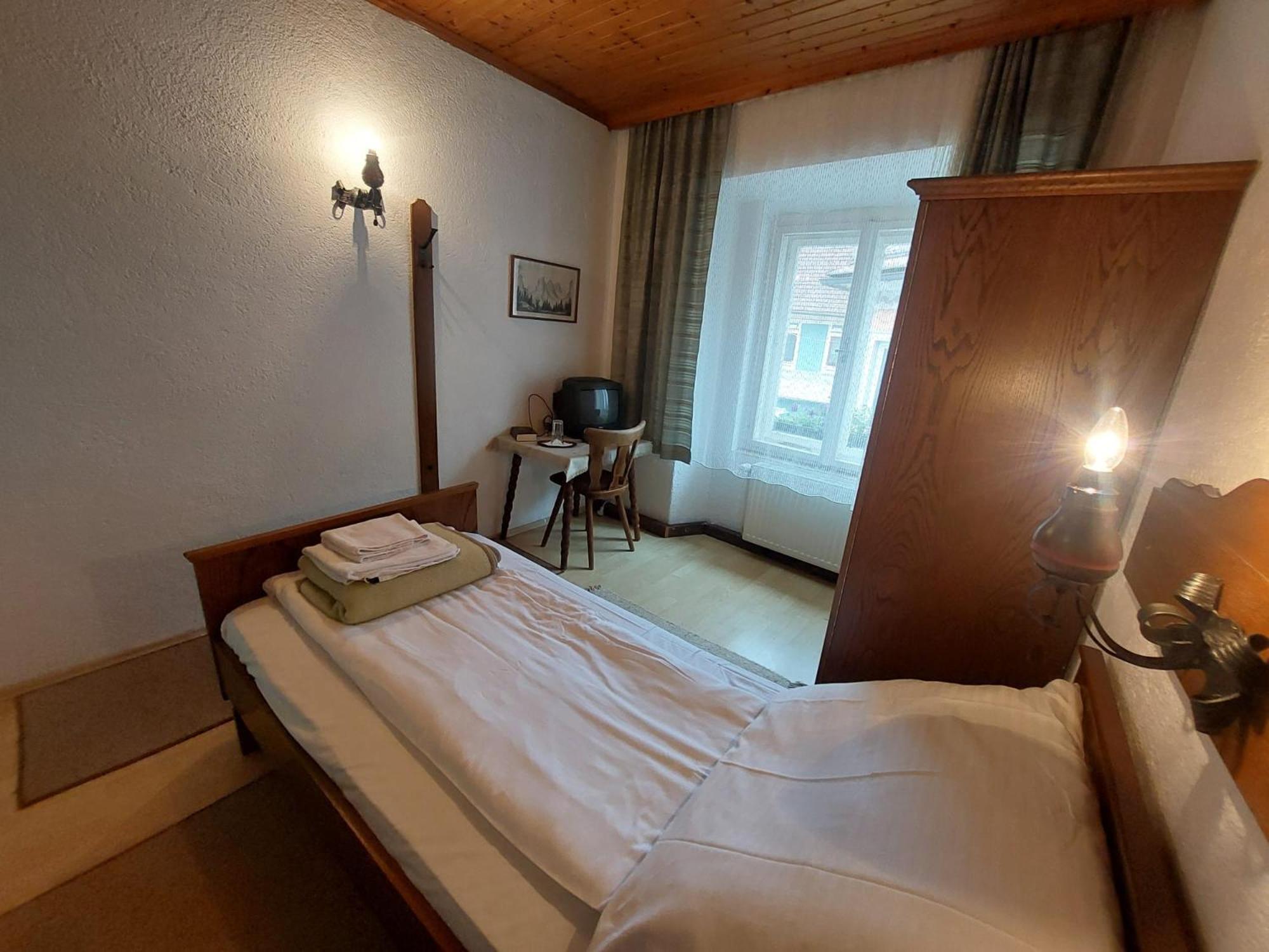 Gasthof Zur Post Eisenerz Esterno foto